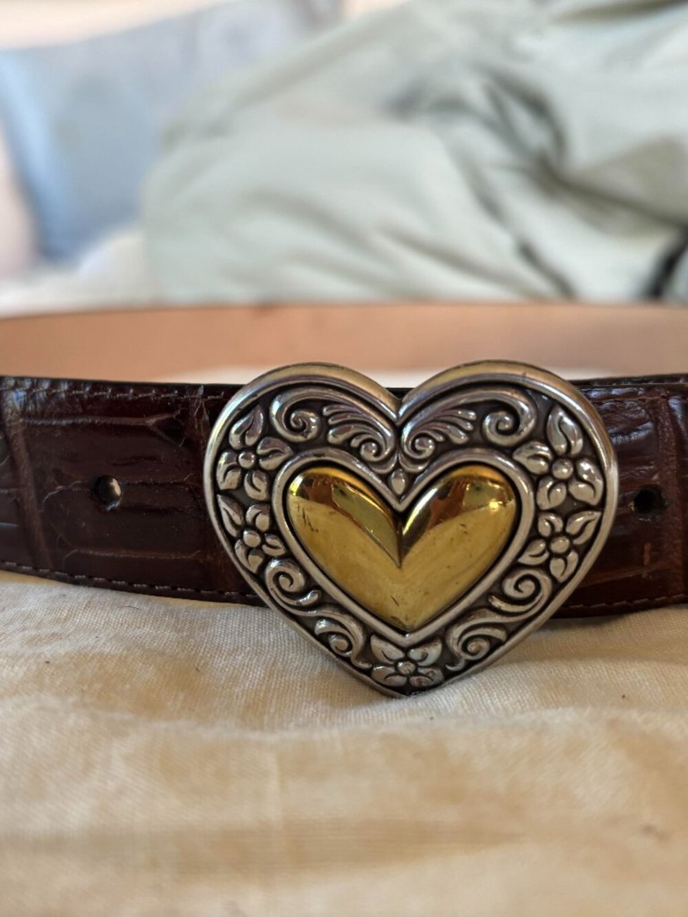 VINTAGE BRIGHTON HEART BUCKLE ALLIGATOR LEATHER BELT